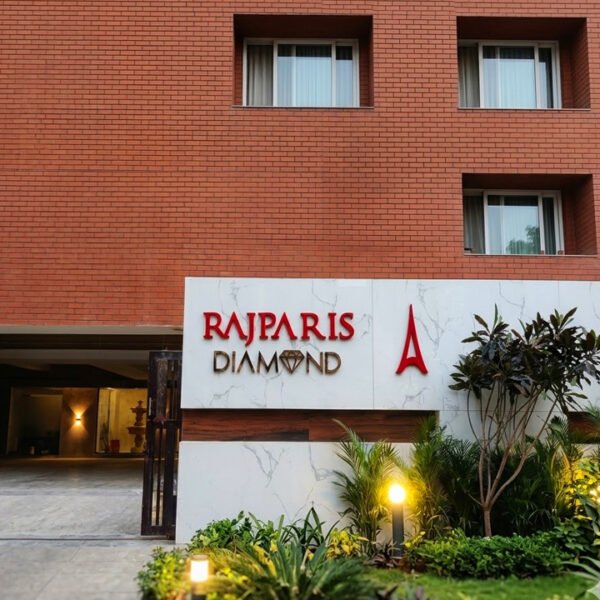 Rosegold & SS Painted Letters | Indoor & Outdoor | Reverse LED